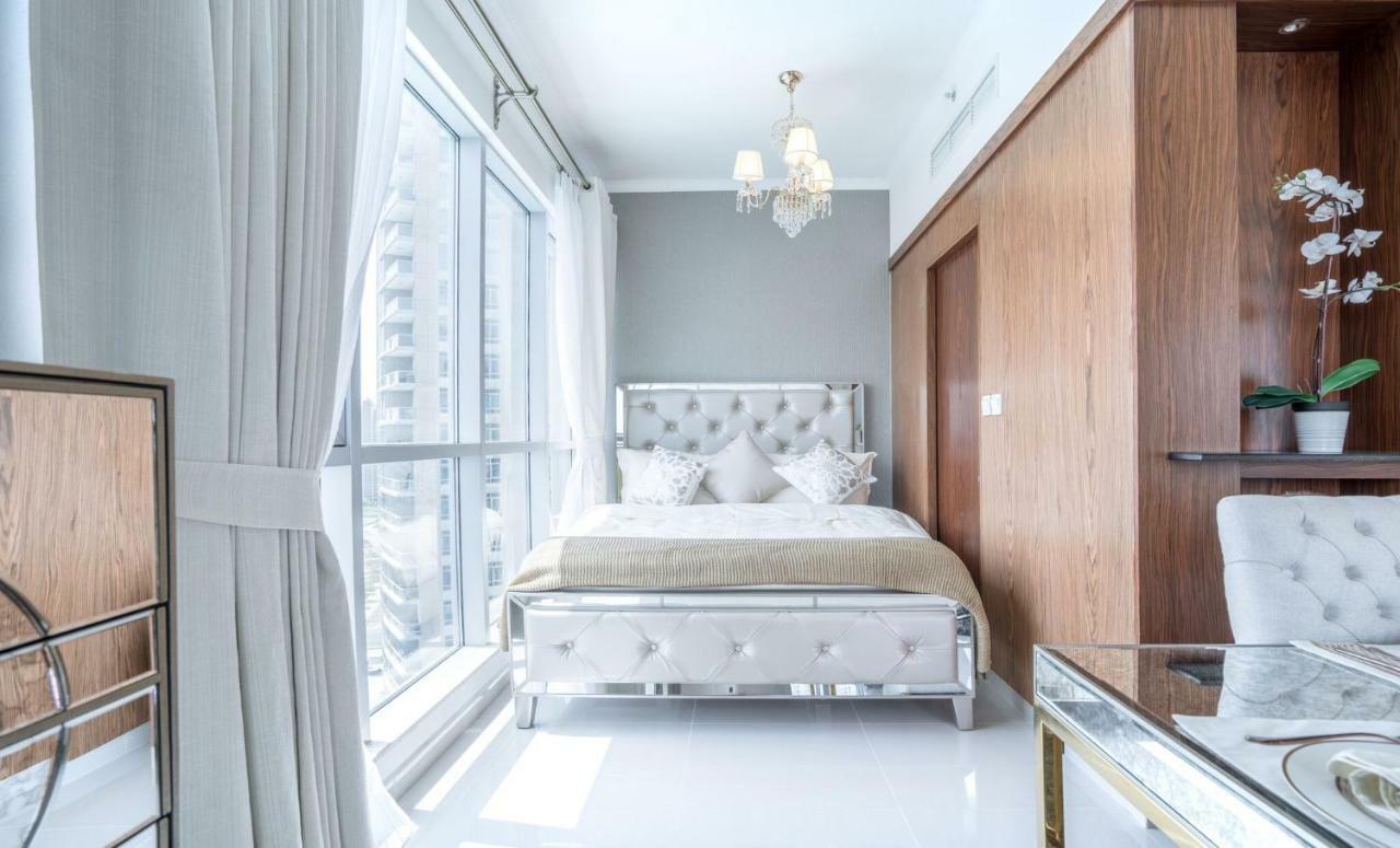 Elite Royal - Full Burj Khalifa & Fountain View - Opal - 2 Bedrooms 1 Open Bedroom Without Partition * دبي